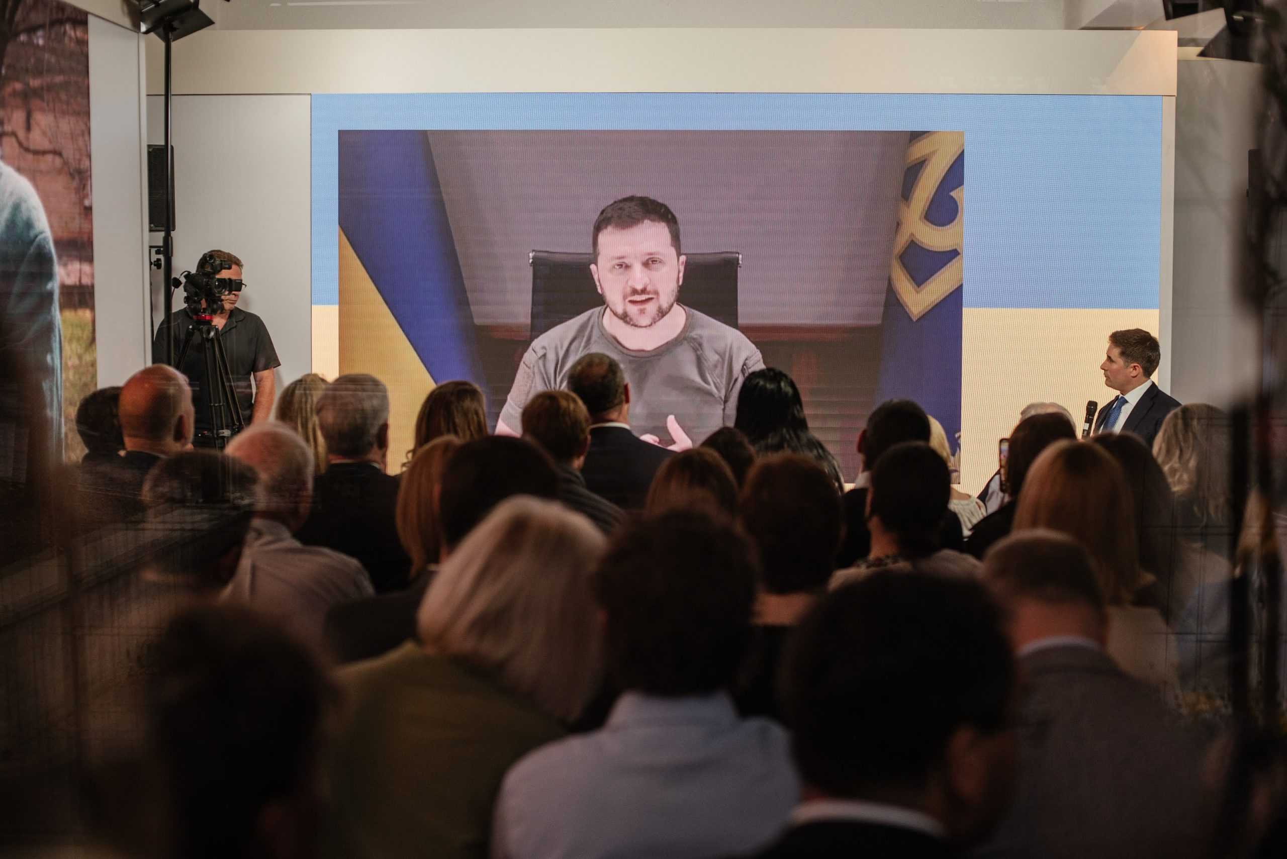 Full House for President Zelenskyy in First Day of Events at Ukraine House Davos image