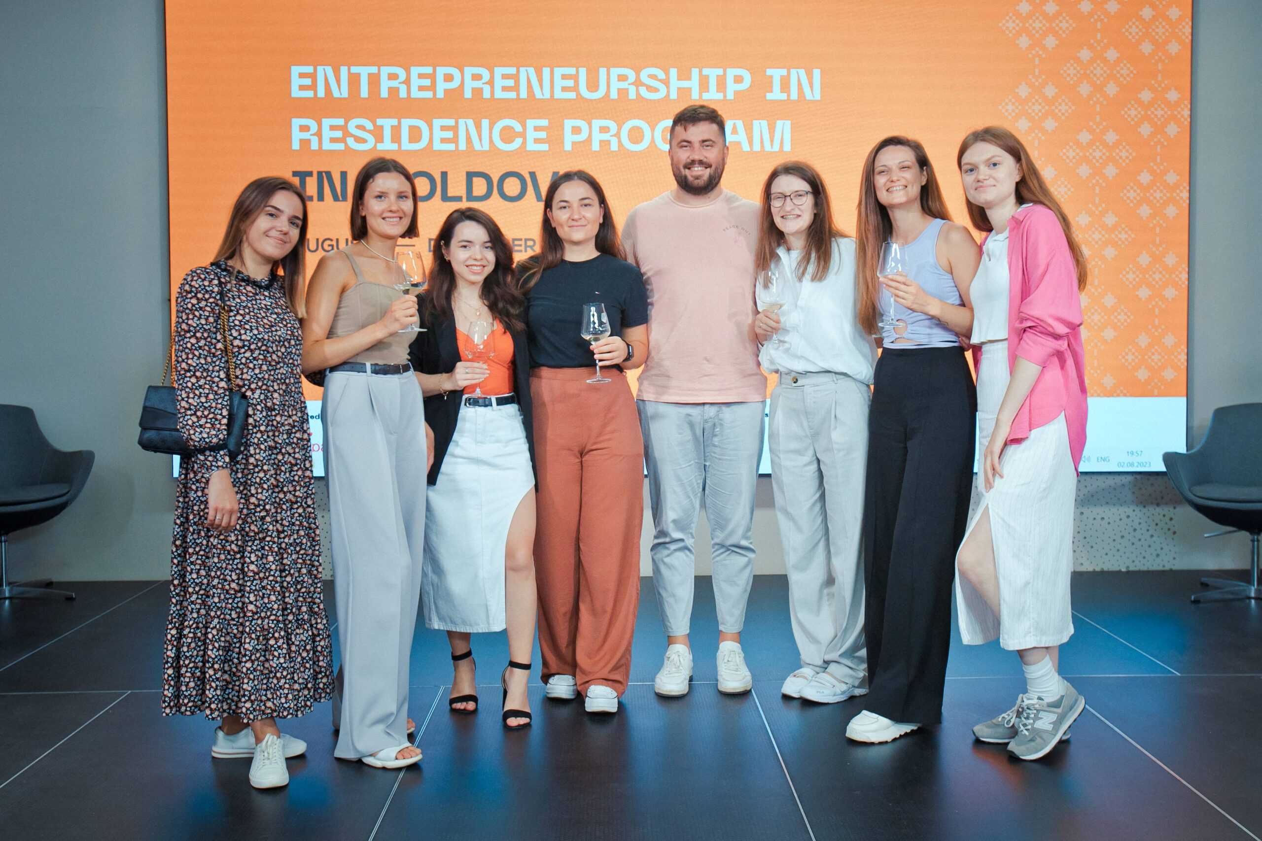 Стартував проєкт безкоштовного менторства для стартапів – програми Entrepreneurship in Residence в Молдові